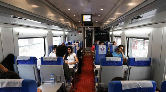 中國(guó)海外合建首條高鐵在土耳其通車(chē)