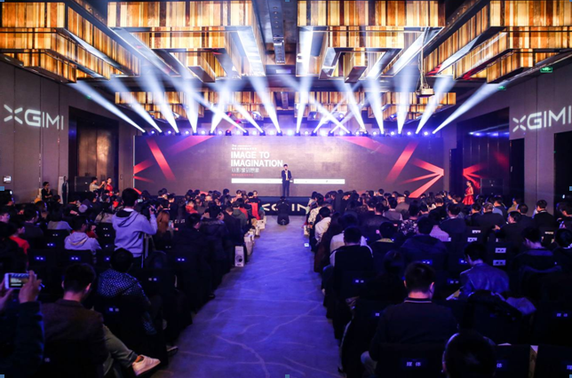 極米舉辦三周年粉絲狂歡節發布便攜無屏電視CC