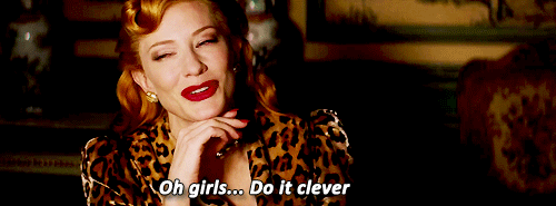 170萬顆水晶做衣服:看“灰姑娘”家到底多有錢?