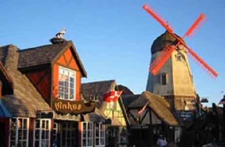 暑期生活不寂寞 眾信國旅陪孩子重走童話之路