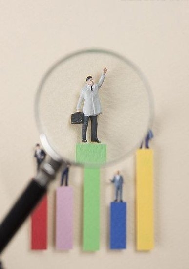 大學生另類創業盤點：刷馬桶刷出個千萬富翁