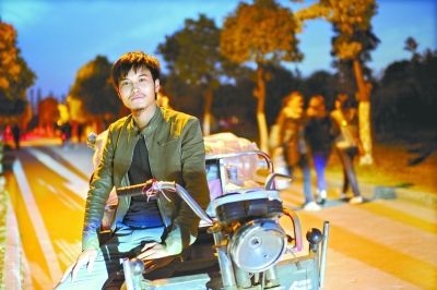 大學生另類創業盤點：刷馬桶刷出個千萬富翁