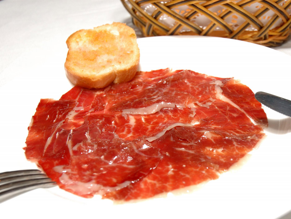 環(huán)游世界：拼假3天變7天 五一去異國(guó)踏青(圖)