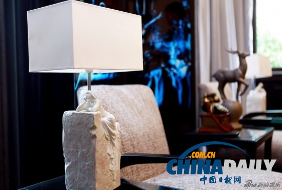 郭敬明上海豪宅及辦公室色調深沉肅穆