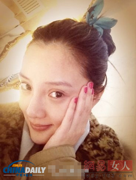 明星專注賣萌不分年齡(圖)