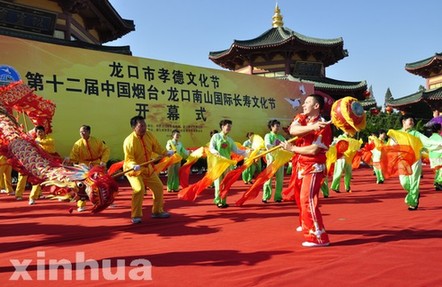 南山集團(tuán)的責(zé)任與擔(dān)當(dāng):擴(kuò)就業(yè)興教育關(guān)愛老人