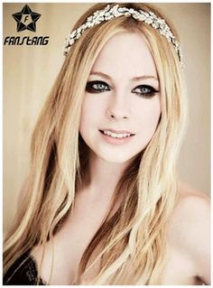 艾薇兒•拉維妮帶FansTang重金嫁妝羊城亮金嗓度蜜月