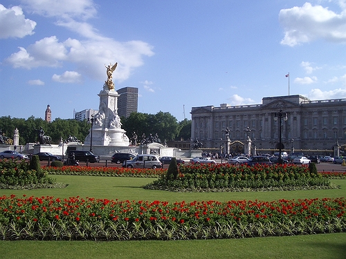 英國“豪宅稅”被批“借機斂財”