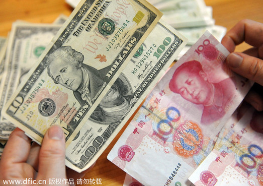 美媒:人民幣持續走低 美國進退兩難