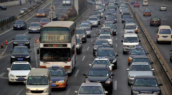 嚴管進京證令車市“雪上加霜”?