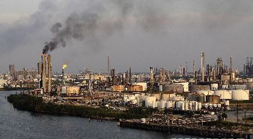 華爾街日?qǐng)?bào)：美國(guó)原油四十年來(lái)首次出口亞洲