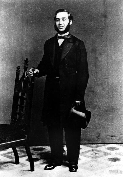 歷數(shù)移民中誕生的美國(guó)億萬(wàn)富豪家族