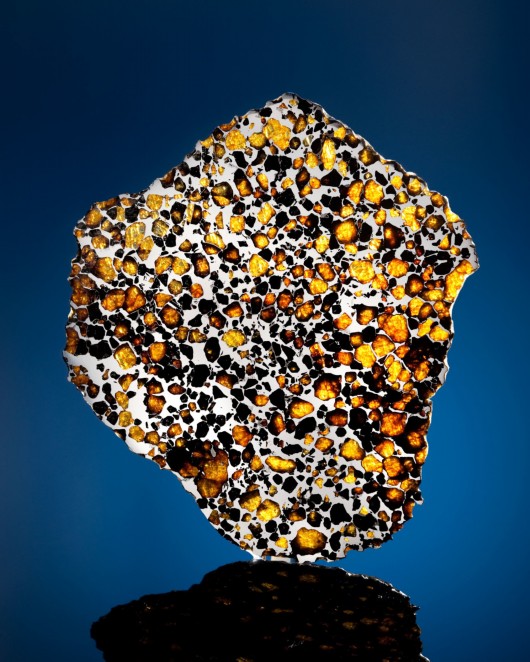 富豪拍賣會“新寵”：太空隕石