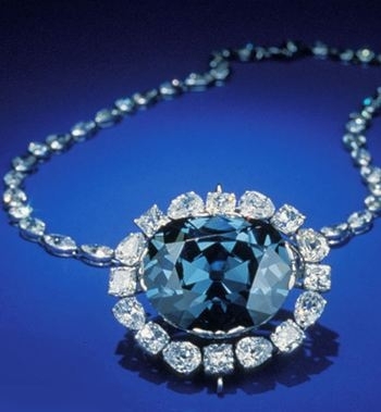 盤點那些被“詛咒”的華麗珠寶