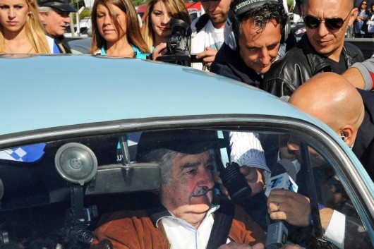 全球“最窮總統”拒絕“賣車致富”