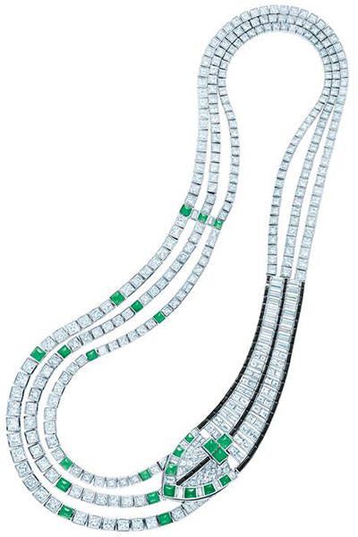 年終奢侈一把:盤點15件本季最華麗的珠寶