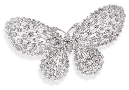 年終奢侈一把：盤點(diǎn)15件本季最華麗的珠寶