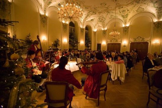 營業(yè)1200年 世界上最古老的10家餐廳