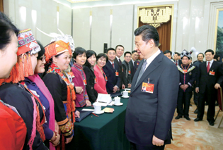 習近平:營造公平有序經濟發展法治環境