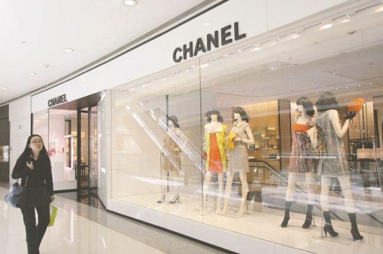 香奈兒首次調(diào)價(jià) 歐洲漲價(jià)亞洲降價(jià)