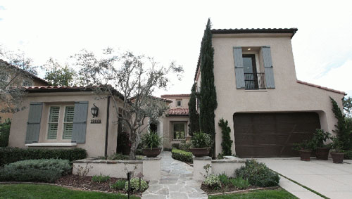 日媒:中國人在海外