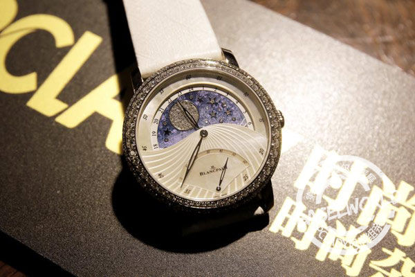 盤(pán)點(diǎn)2015年巴塞爾鐘表展的“十宗最”