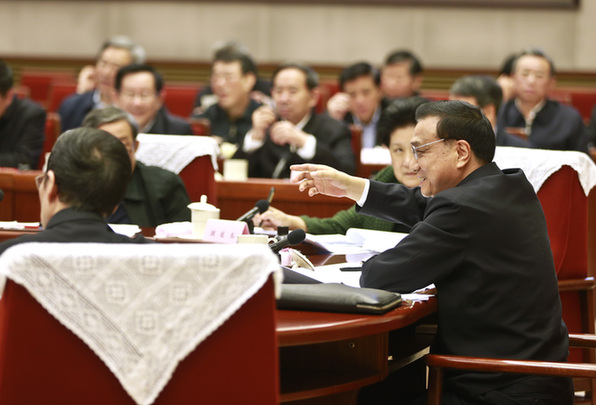 座談會現場：總理為什么打斷他們的發言？