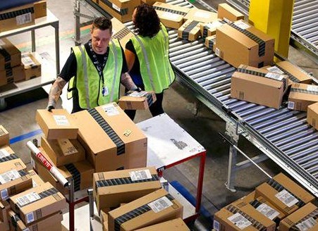 跨境電商“新海外圈地運(yùn)動(dòng)”：海外倉(cāng)成新戰(zhàn)場(chǎng)