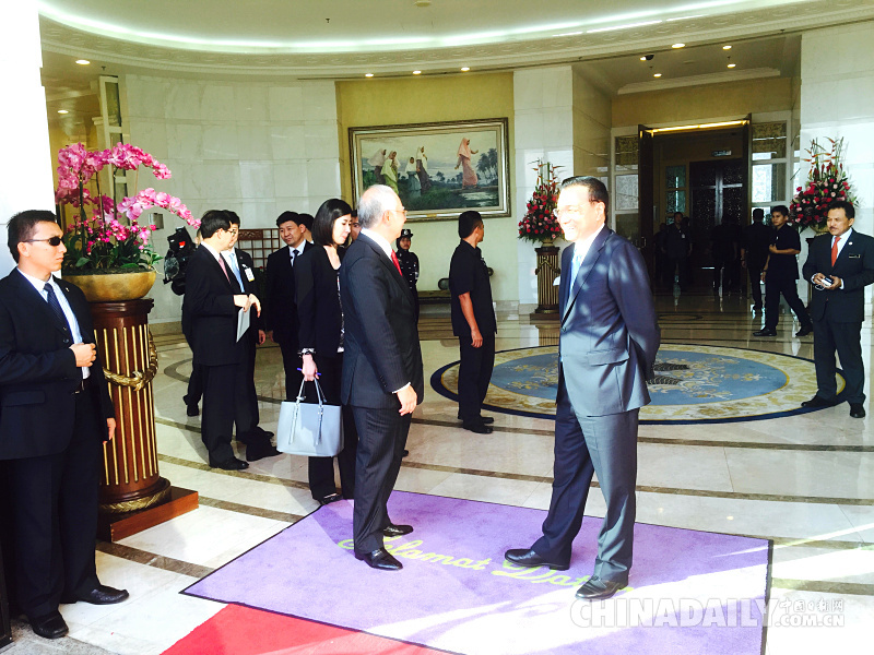 會談之后的李克強與納吉布（高清組圖）