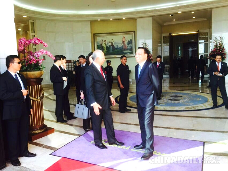 會談之后的李克強與納吉布（高清組圖）