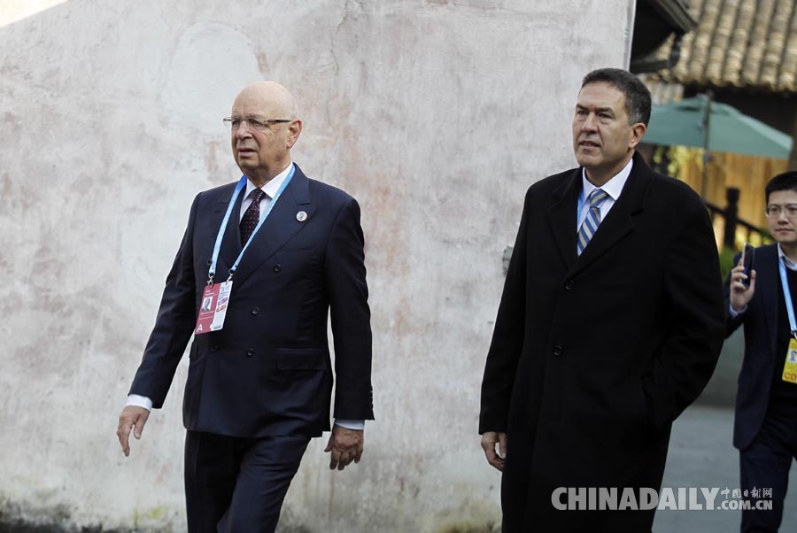 第二屆世界互聯網大會嘉賓紛紛入場