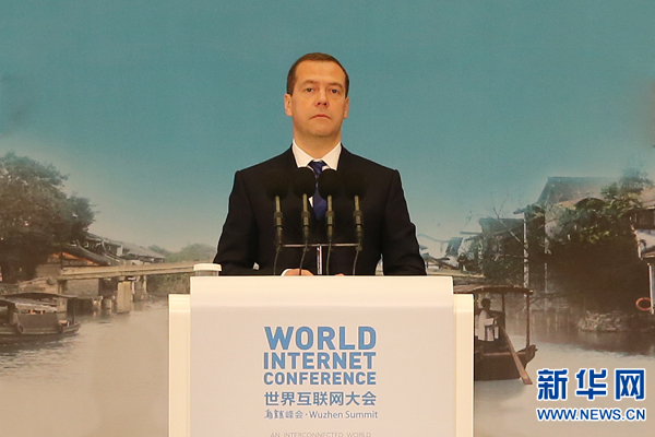 俄羅斯總理梅德韋杰夫：有必要制定互聯網領域的普遍性行為準則