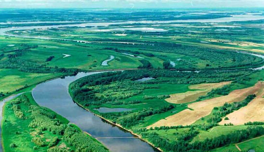 俄媒：中企偏愛前蘇聯(lián)地區(qū)國家 對俄投資不及日本