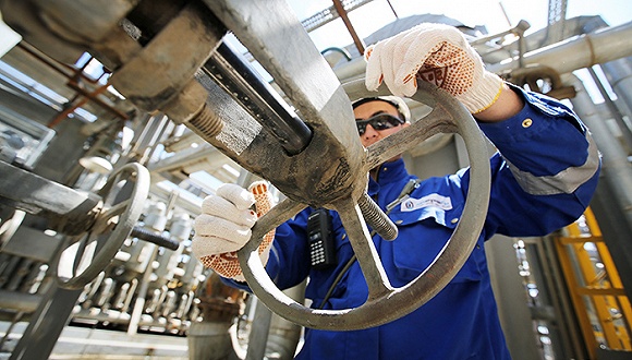 歐佩克決定減產油價暴漲逾12% 創(chuàng)7年來單日最大漲幅