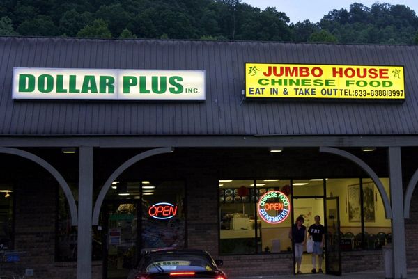 美媒:移民新趨勢 郊區成中國城新家