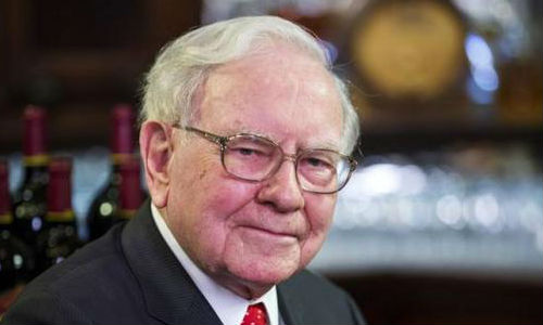 “巴菲特午餐“拍出逾345萬美元歷史高價