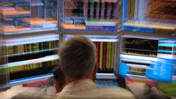 全球國債價格飆升 收益率創歷史新低