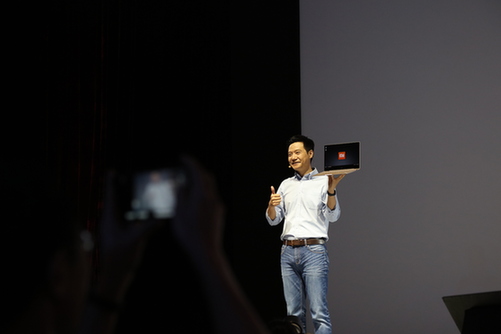 小米正式進軍PC行業 雷軍：做筆記本是為了直擊痛點