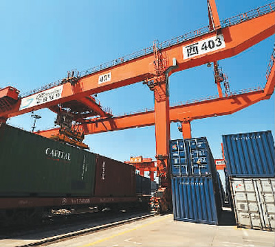 中歐班列“西安-莫斯科”開行 比海運(yùn)節(jié)省30多天