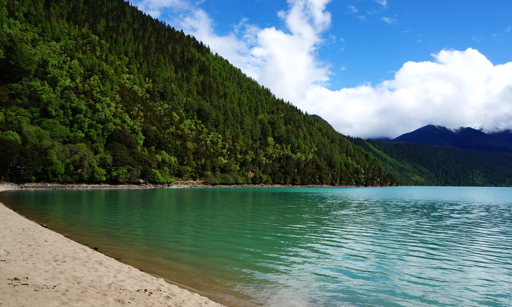 “集美自然” 西藏打造大巴松措旅游區