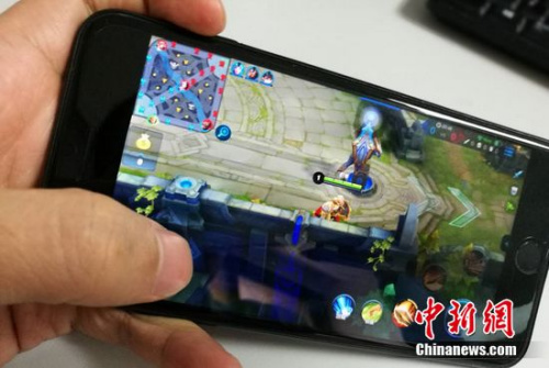 運營商不限流量套餐其實限量限速 你會愉快地用嗎?