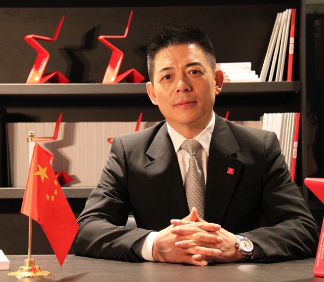 “中國設計”系列報道②紅星獎陳冬亮：科技+工業設計讓“中國制造”震驚世界