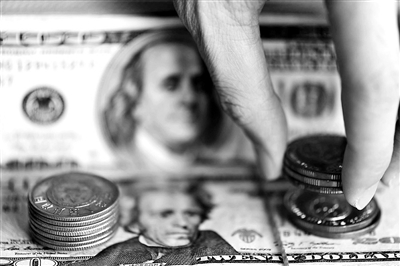 年初換15萬美元已虧6萬人民幣