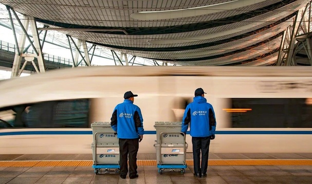 喜大普奔！復興號將推出國內最快跨城快遞 10小時送達