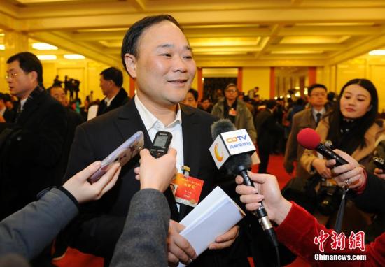 吉利為什么要90億美元入股奔馳母公司？揭秘幕后細(xì)節(jié)