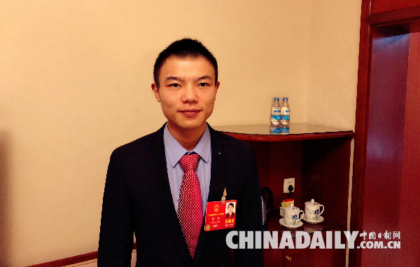 用磚瓦砌出夢(mèng)想——“95后”農(nóng)民工代表鄒彬的故事