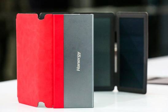 聽他們談談漢能這面“會發(fā)電的墻”