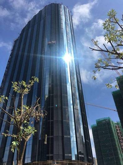 聽他們談談漢能這面“會發(fā)電的墻”