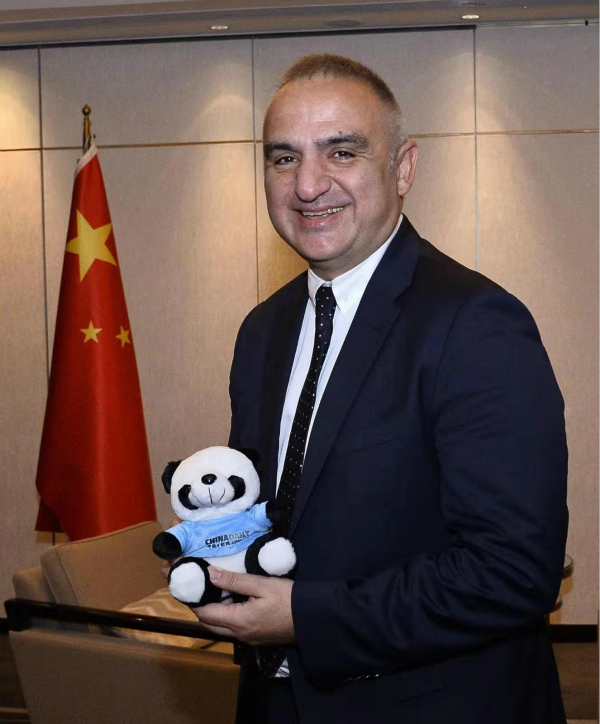 土耳其文化旅游部部長(zhǎng)邁赫邁特·諾恩·埃爾索伊：從手機(jī)支付到安全問(wèn)題，在土耳其旅游不會(huì)遇到不可逾越的障礙