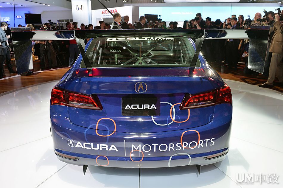 2015謳歌TLX GT賽車發布